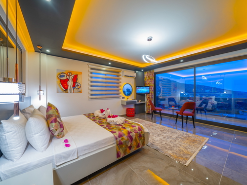  gece  -  Kasım
  | Kalkan İslamlar Lüks Villa (4 Kişilik, Deniz Manzaralı, Sinema Odalı, Çocuk Havuzlu)